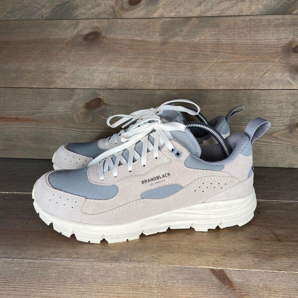 Brandblack Women’s Nomo Sneakers in Ivory and Grey